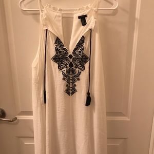 ✅Forever 21 dress EUC